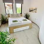 Ξενοδοχείο με διαμερίσματα Etara 2, Sveti Vlas - Apartello⊛com 3*